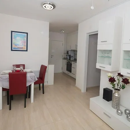 Apartment Voramar Beach